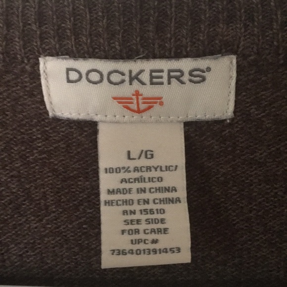 Dockers crewneck sweater Like new very comfortable - Picture 3 of 3